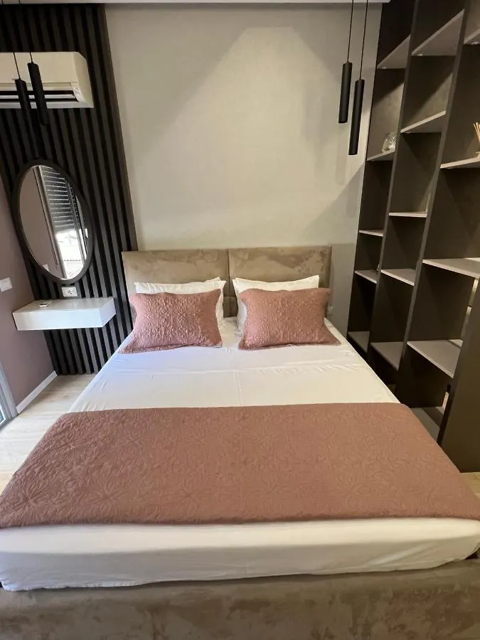 Eden'S Apartment فلورا ألبانيا